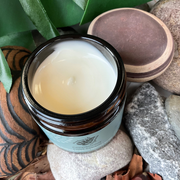 EBS1814 Peppermint Foot Cream (2).png